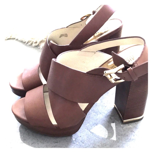 Michael kors brown block heel sandals size 8.5